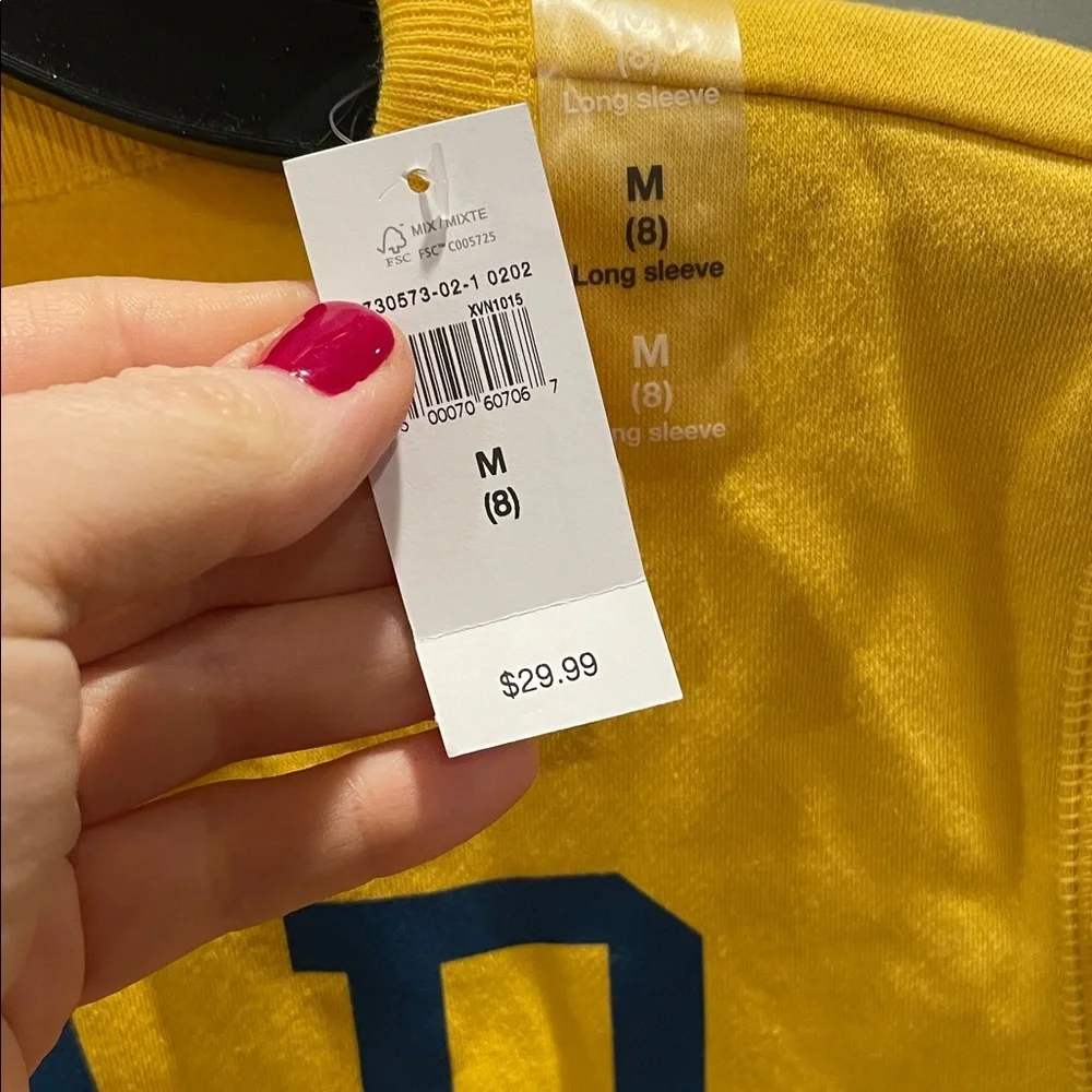 NWT GAP Kids Yellow Gold Crewneck Sweatshirt Medium (8)